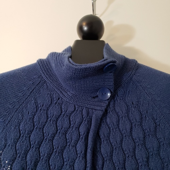 Izod Womens Blue Short Sleeve Sweater Size Small - Picture 3 of 5